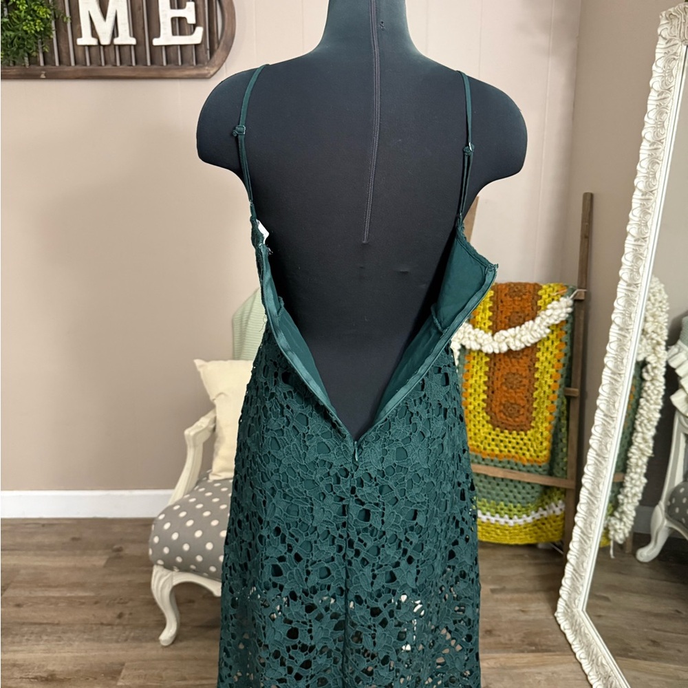 ASTR The Label • Green Lace A-Line Midi Dress - Picture 10 of 16